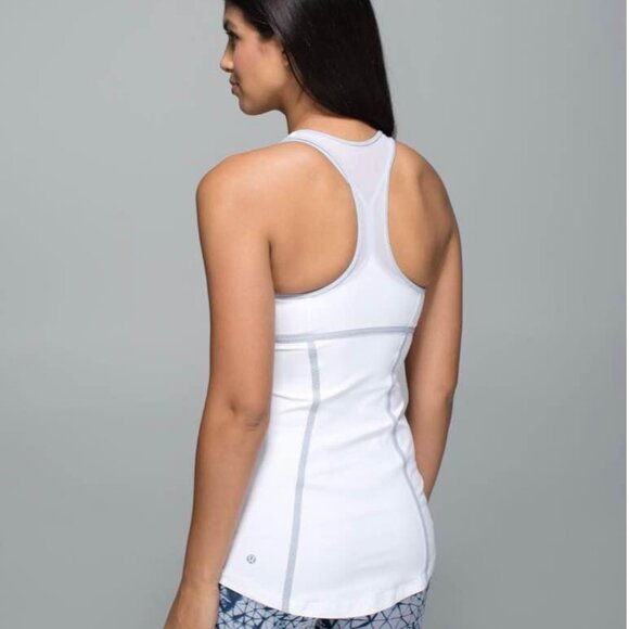 New Lululemon Pedal Pace Tank- Size 4 - Picture 2 of 5